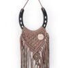 Macramé wanddecoratie hoefijzer zwart met taupe koord Macramé wanddecoratie hoefijzer zwart met taupe koord