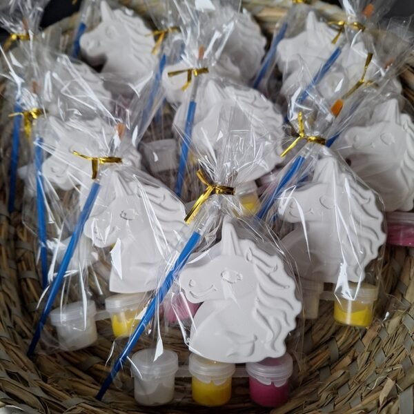 Gips vormen versetje unicorn ingepakt Gips vormen versetje unicorn ingepakt