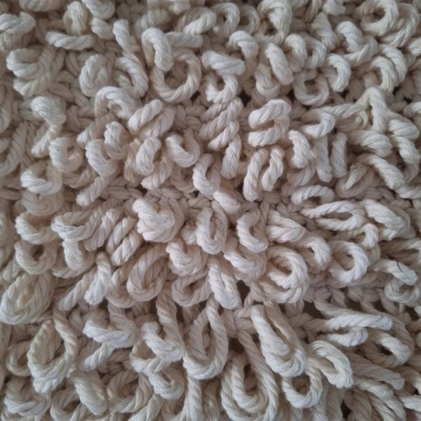 Macramé textuur wanddecoratie crême Macramé textuur wanddecoratie crême