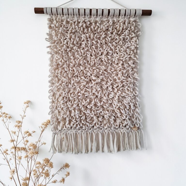 macrame-textuur-wanddecoratie-creme