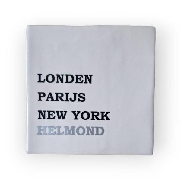 Tekst tegeltje - Woonplaats Helmond zilver