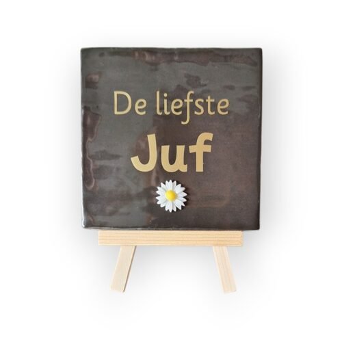 tekst-tegeltje-liefste-juf-goud-mat tekst-tegeltje-liefste-juf-goud-mat