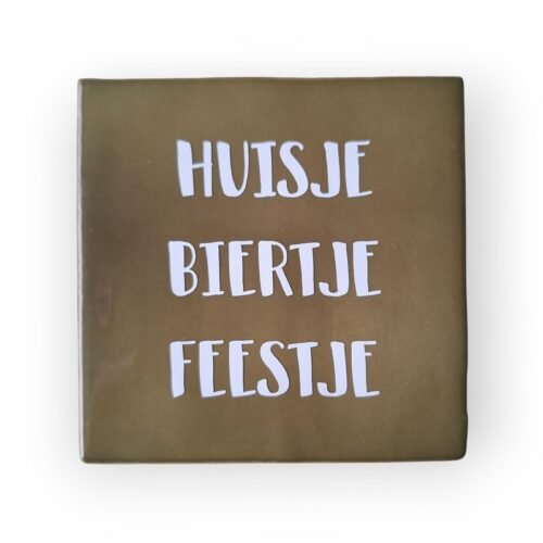 tekst-tegeltje-huisje-biertje-feestje1 tekst-tegeltje-huisje-biertje-feestje1