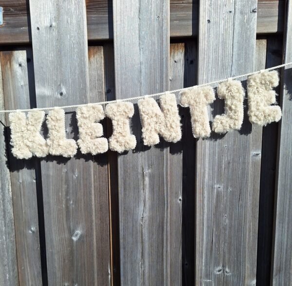letter-slinger-teddy-kleintje letter-slinger-teddy-kleintje